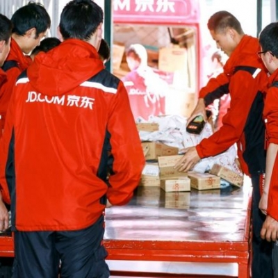 京东取消快递员底薪，不打破薪酬大锅饭只有等死...